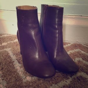 Nine West cognac leather boots 9